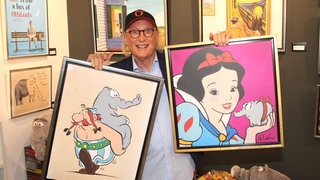 Otto Waalkes bei der Eröffnung seiner "Ottos Bilder Welten Galerie" am 1.12.2022 in der Europa Passage in Hamburg 