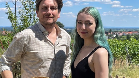 37 Jahre „Poesie der Nachbarn. Dichter übersetzen Dichter“, Gastland: Tschechien im Künstlerhaus Edenkoben. Tschechisch-deutsche Lesungen mit Gedichten u.a. von Daria Gordová und Pavel Novotný