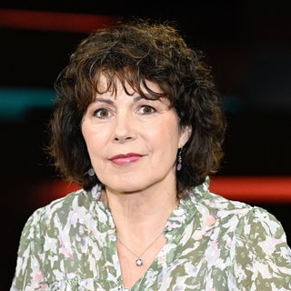 Sabine Adler