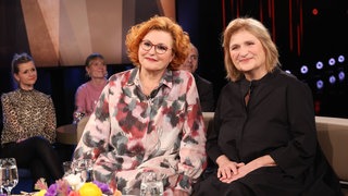Sabine Rückert, Journalistin, und Johanna Haberer, Theologieprofessorin, zu Gast in der NDR Talk Show
