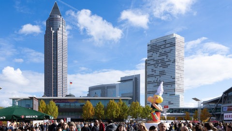 Außenbereich der 77. Frankfurter Buchmesse 2025