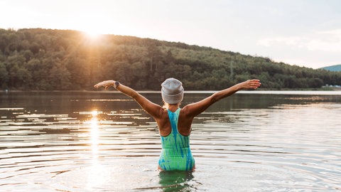 Cold water swimming for elderly woman