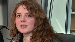 Marjana Gaponenko bei der Aufzeichnung des SWR Kultur Gesprächs.