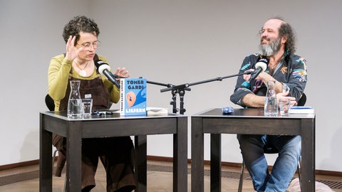 Katharina Borchardt und Tomer Gardi