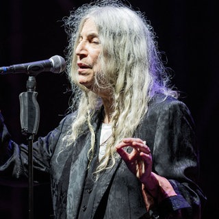 Patti Smith, 2023 auf einem Konzert in Parma, Italien