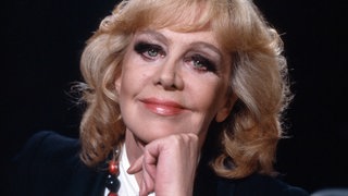 Porträtfoto der Schauspielerin und Sängerin Hildegard Knef ("Für mich soll's rote Rosen regnen", "Die Sünderin")
