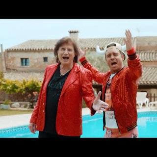 Olaf der Flipper aus Bretten singt gemeinsam mit Ballermann-Star Lorenz Büffel