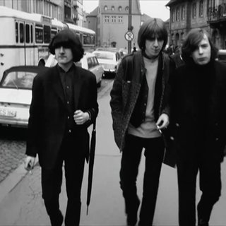 Jungs mit Frisuren wie die Beatles