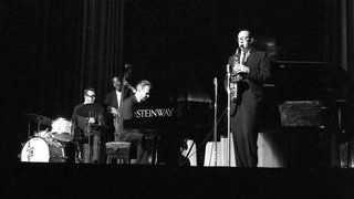 Dave Brubeck, Joe Morello, Gene Wright und Paul Desmond vom Dave Brubeck Quartet im Mai 1964 in London | Hits und Storys: Dave Brubeck Quartet – "Take Five" 