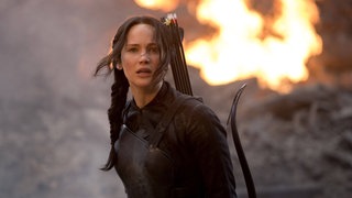 Ein Filmstill aus "Die Tribute von Panem: Mockingjay Teil 1" (2014): Jennifer Lawrence als Katniss Everdeen