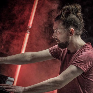 Der Pianist und Komponist Tobias Schmitz 