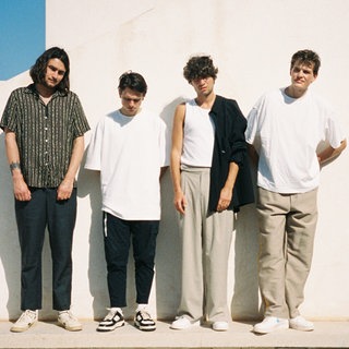 Die Band Jeremias mit Sänger Jeremias Heimbach (2.v.r)