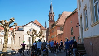 Ein Eindruck vom Bach-Radeln in Karlsruhe