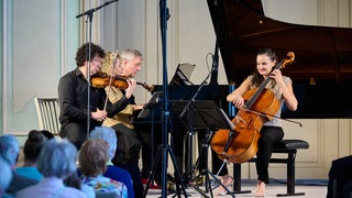 Das Klavierduo Tal & Groethuysen, Daniel Dodds und Raphaela Gromes