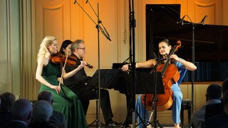 Raphaela Gromes (Violoncello), Eldbjørg Hemsing (Violine), Alexei Volodin (Klavier)