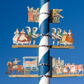 Bayerischer Maibaum