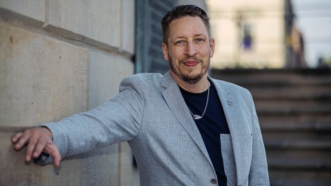 Der finnische Bassist Mika Kares