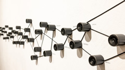 Lautsprecher bei der Klanginstallation von Felix Blume bei den Donaueschinger Musiktagen 2025