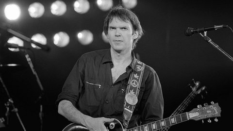 Neil Young 1982 | Neil Young gibt mit 80 Jahren immer noch Vollgas