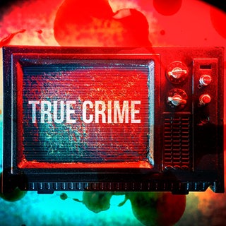 Miniaturfernseher mit Aufschrift True Crime, Fotomontage