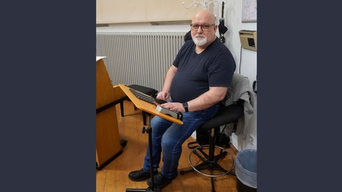 Ali N. Askin bei der Probe zum 3. Sinfoniekonzert „Heimatgefühle“