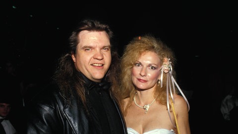 Meat Loaf musste nach vielen Tiefschlägen wieder von vorne anfangen. Seine Frau Leslie hat ihn dabei unterstützt. (Aufnahme von 1987) | Hits und Storys: Meat Loaf - "Live at Wembley"