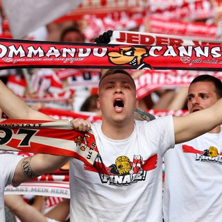VfB Fans beim DFB Pokal