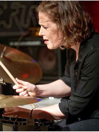 SWR Jazzpreisträgerin 2021:  Eva Klesse, Schlagzeug und Komposition