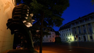 Büste des Johann Sebastian Bach in Weimar bei Nacht