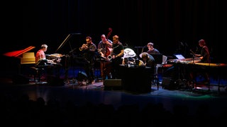 Felix Henkelhausens Deranged Particles