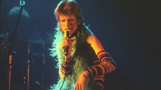 Performer auf Bühne