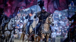 Reiter-Ritter beim Turnierkampf (Kaltenberger Ritterturnier 2025).