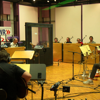Zwei Tage lang war die SWR Big Band in Stuttgart im Studio, um den Soundtrack für einen neuen Tatort von Dietrich Brüggemann aufzunehmen.