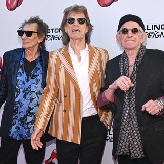 Ronnie Wood, Mick Jagger und Keith Richards von den Rolling Stones haben das 25. Studioalbum "Foreign Tongues" der Band in New York vorgestellt. | Die Rolling Stones sind fürs neue Album "Foreign Tongues" in Topform