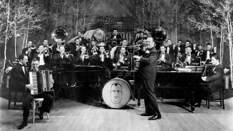 Paul Whiteman and his Orchestra