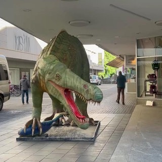 Ein Dinosaurier-Modell in Trier