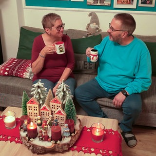 Martina und Wolfgang zeigen ihre Weihnachtsdeko