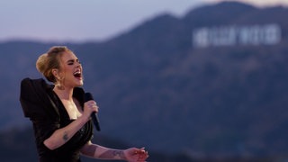 Sängerin Adele | Viele Gemeinsamkeiten von Soul-Musik und dem Internationalen Frauentag