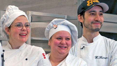 Die Azubis Kathrin Jenne, Alla Damm und Karam Hakkou (v.l.n.r.) beim Konditor-Wettbewerb