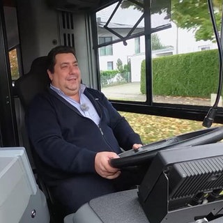 Bus- und Straßenbahnfahrer Tamer Yuvarlak