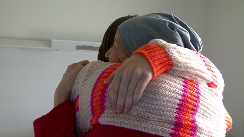 Freudinnen, die auch im schlimmsten Krankheitsfall füreinander da sind.