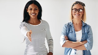 Frauen mit verschiedener Körpersprache