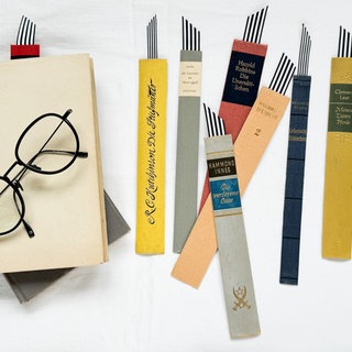 Lesezeichen aus alten Büchern