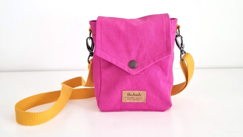 Trendige Umhängetasche