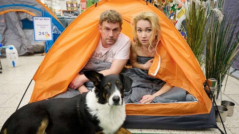 Szene aus der Krimikomödie "Rehragout-Rendevouz"