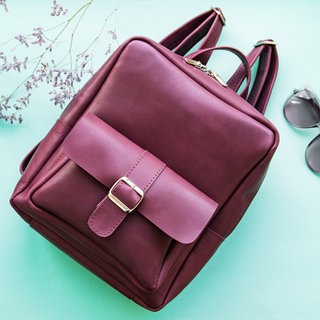 Rucksack und Handtasche in einem - modisch in der Stadt