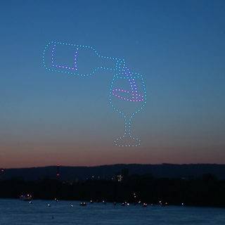 Erstmals gab es eine Drohnen-Lichtshow zum Abschluss der Mainzer Johannisnacht.