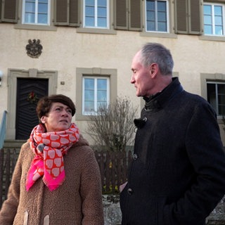 Sonja Faber-Schrecklein und Eberhard Schell erkunden Gundelsheim