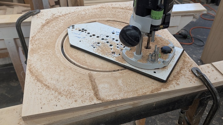 Mittelbohrung aller Platten mit 6,5 mm.