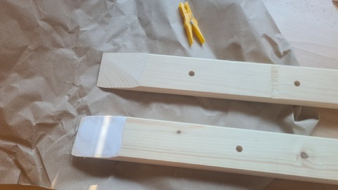 Holztannenbaum mit Rahmen